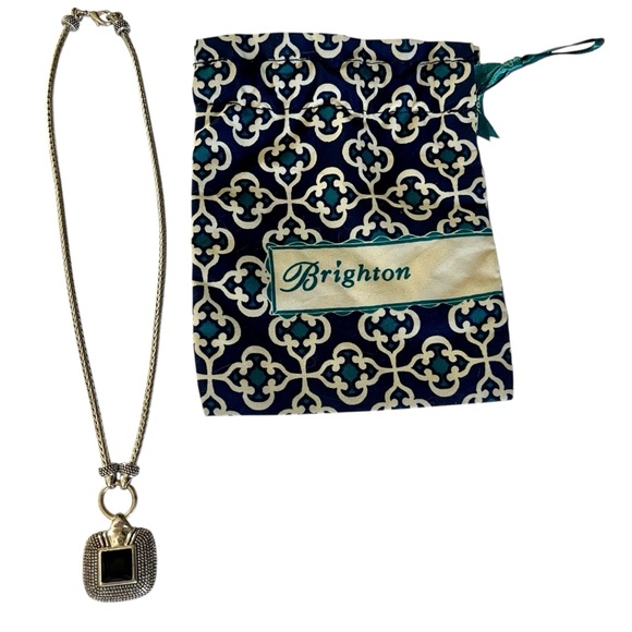 Hostess Pick 🥳☄️Brighton Silver and Black Necklace with Elegant Design - Picture 8 of 8